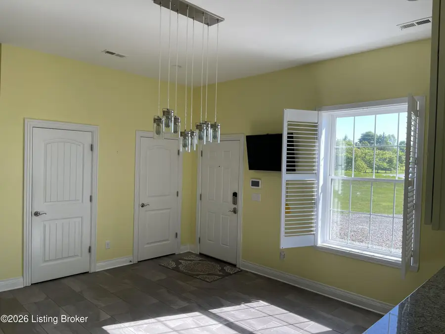 1691 Old Jericho Rd, La Grange, KY 40031 - #3