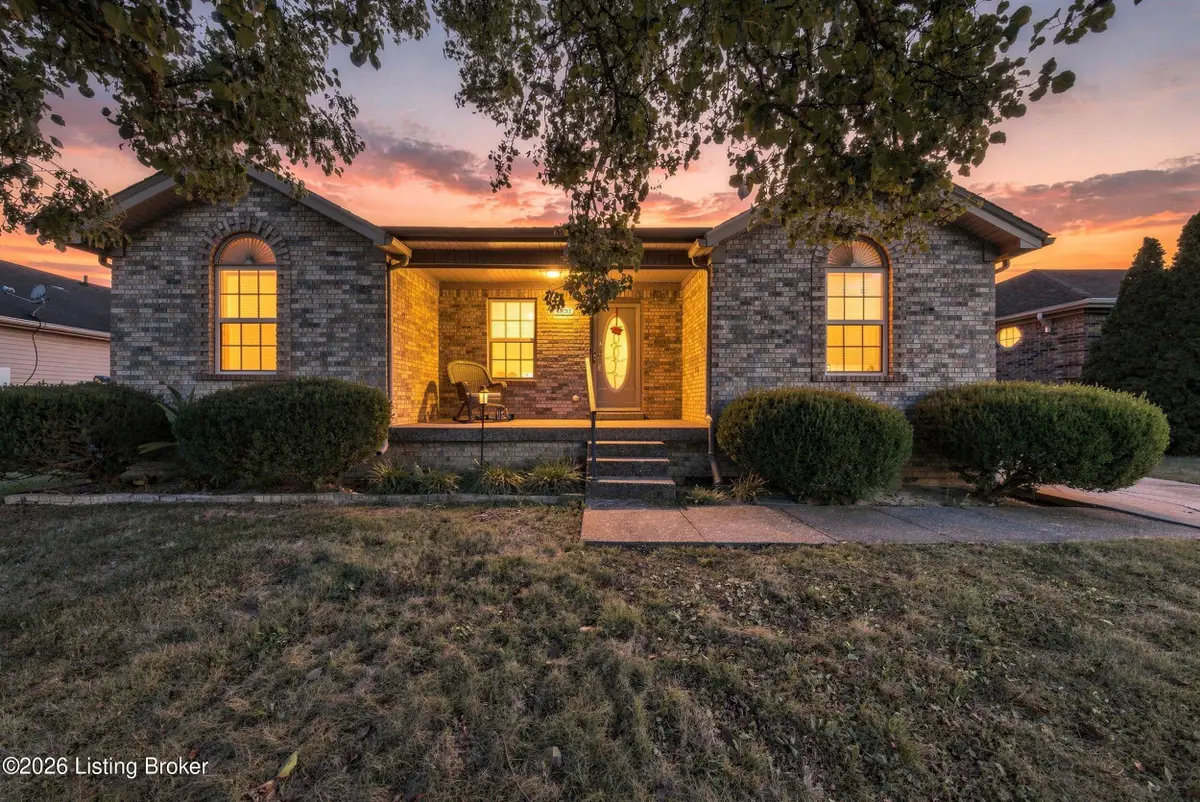 4200 Southern Farm Blvd, Louisville, KY 40216 - #1