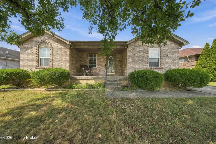 4200 Southern Farm Blvd, Louisville, KY 40216 - #2