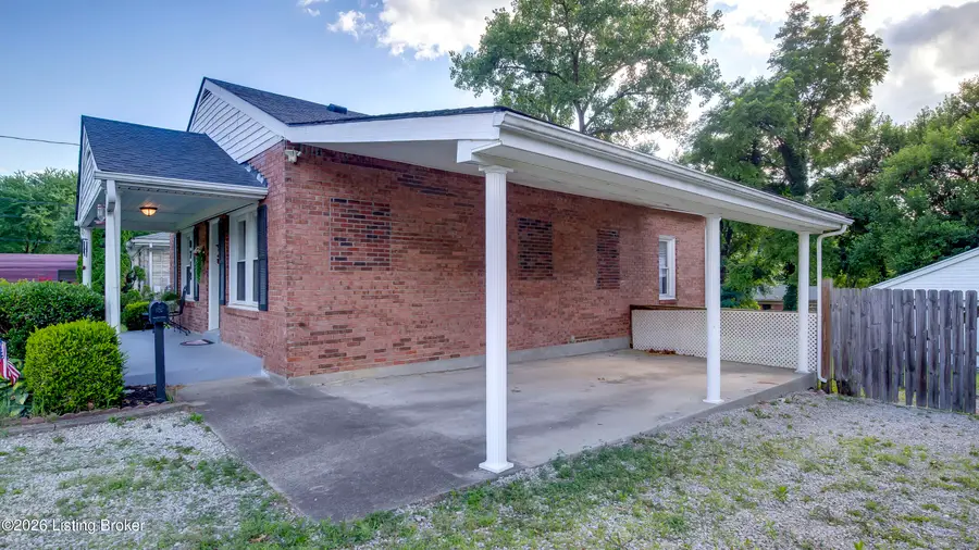 9712 Polaris Dr, Louisville, KY 40229 - #3