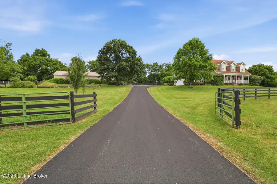 1211 Park Shore Rd, La Grange, KY 40031 - #3