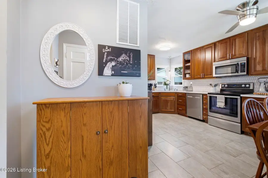 7807 Mary Sue Dr, Louisville, KY 40291 - #3