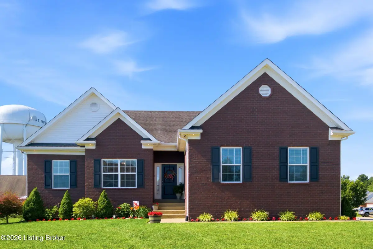 421 Golden Wing Rd, Mount Washington, KY 40047 - #1