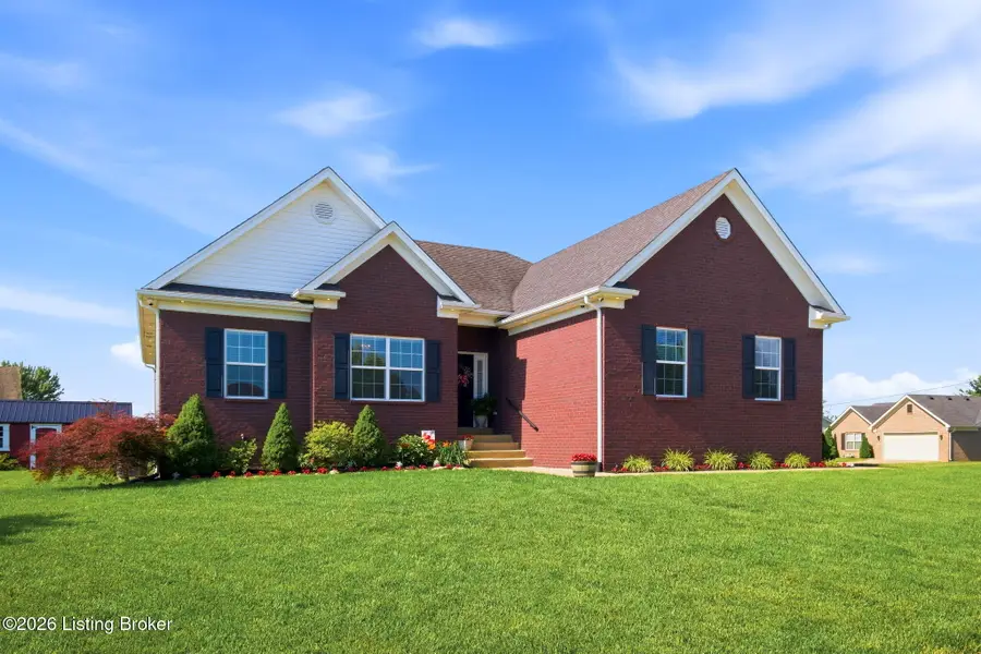 421 Golden Wing Rd, Mount Washington, KY 40047 - #3