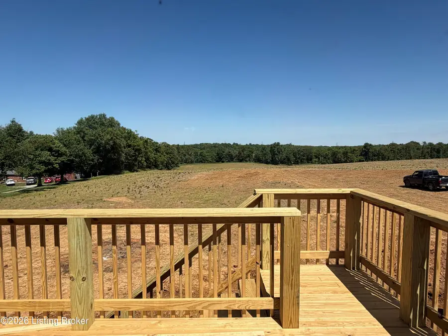 320 Lee Rd, Vine Grove, KY 40175 - #2