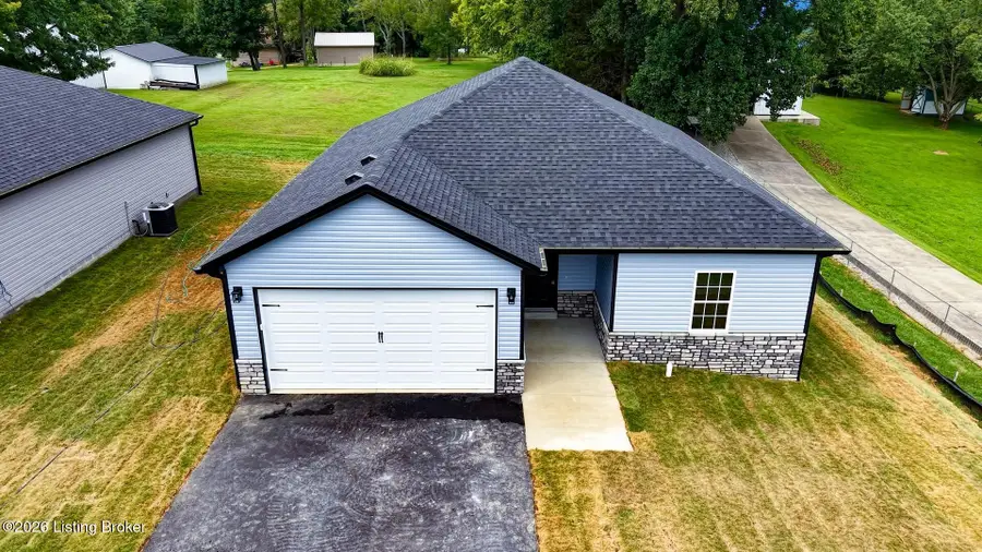 333 B First St, Vine Grove, KY 40175 - #2