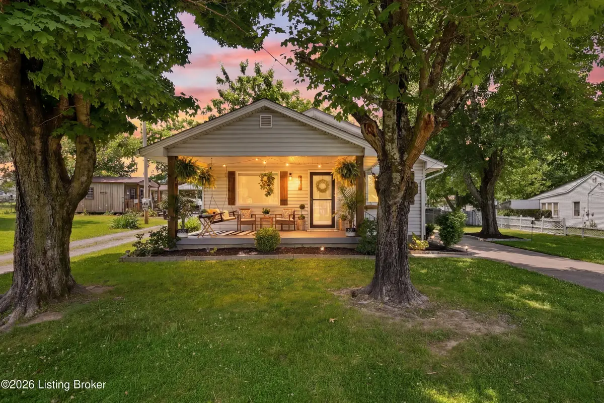 9712 Keys Ferry Rd, Fairdale, KY 40118 - #1