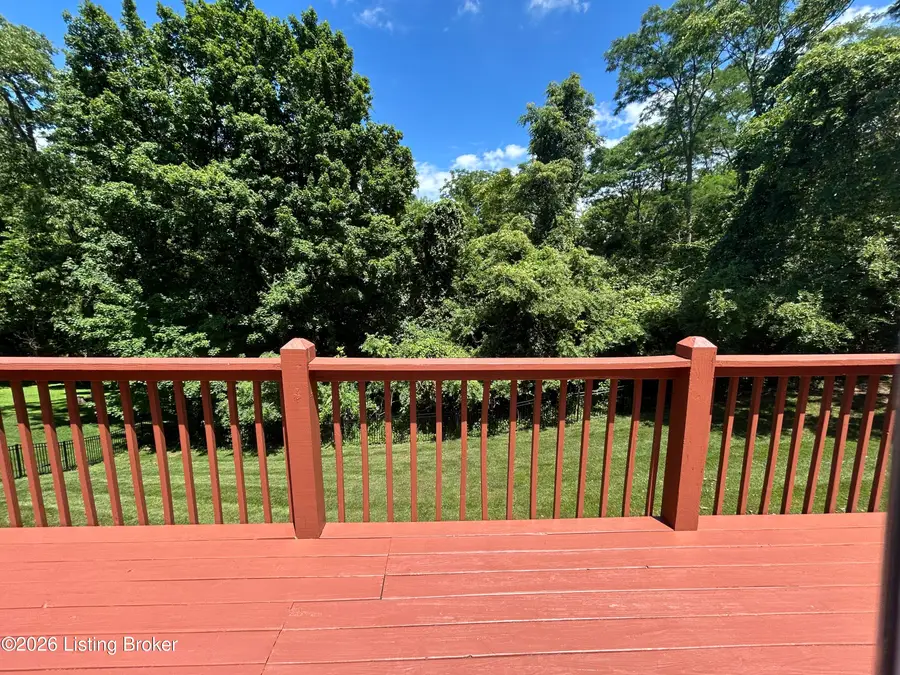 5005 Wolf Pen Woods Dr, Prospect, KY 40059 - #3