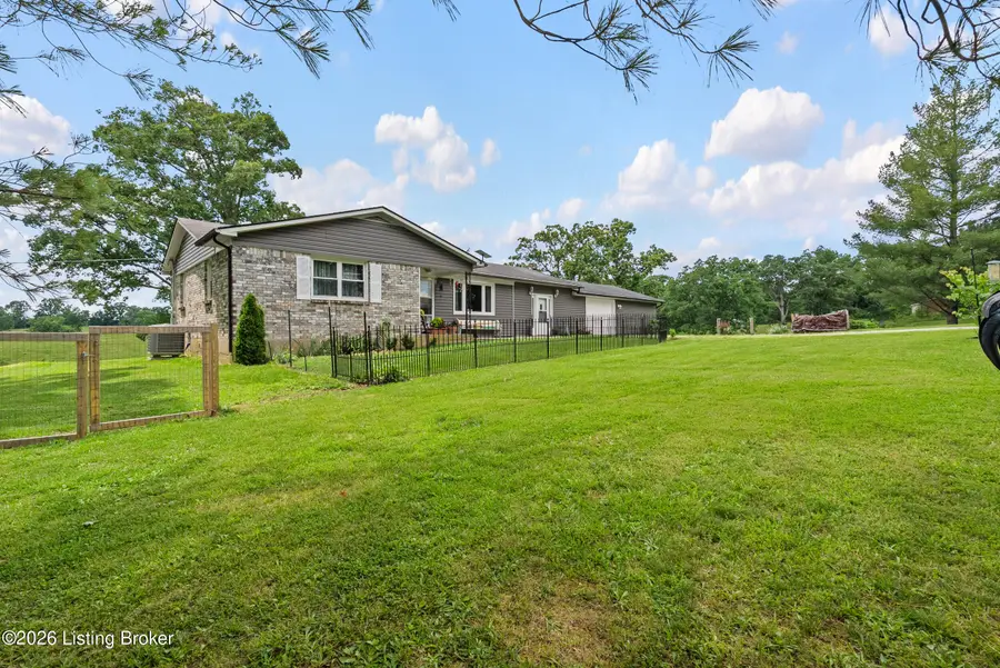 1012 Palmer Rd, Mount Eden, KY 40046 - #2