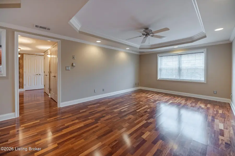 332 El Conquistador Pl, Louisville, KY 40220 - #3
