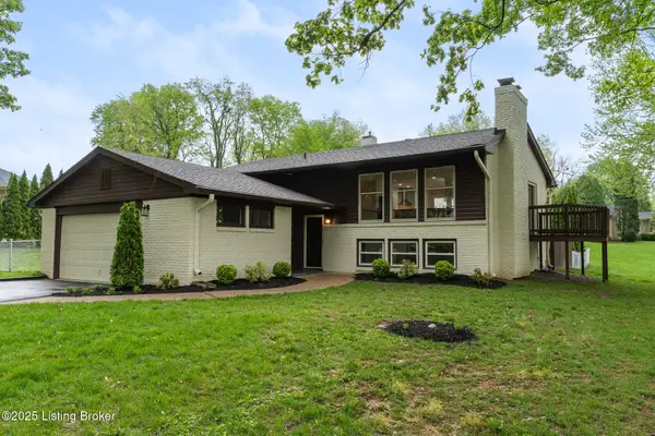 13304 River Bluff Ct, Prospect, KY 40059