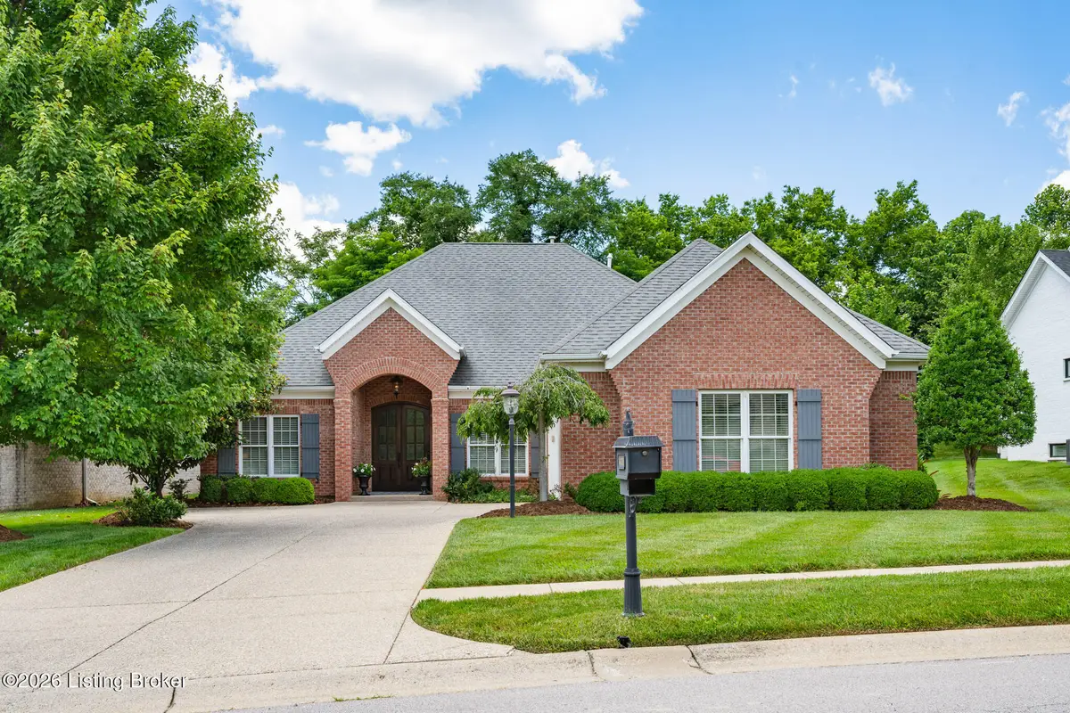 4338 Sanctuary Bluff Ln, Louisville, KY 40241 - #1