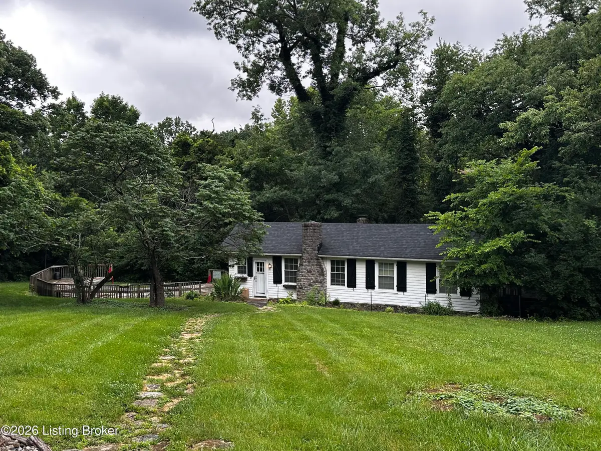 8330 Ballardsville Rd, Crestwood, KY 40014 - #1