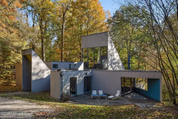 6 Glen Arden Rd, Glenview, KY 40025