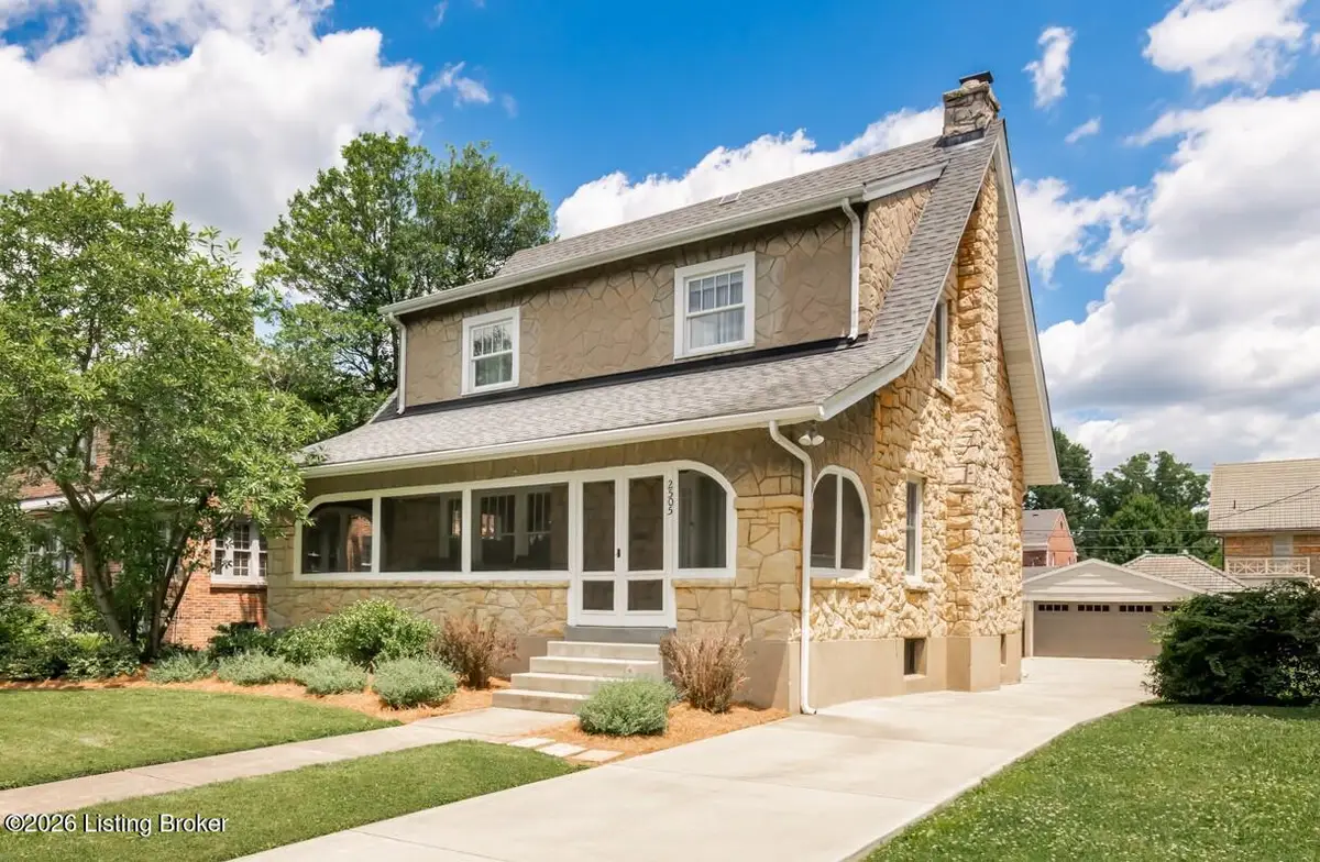 2505 Broadmeade Rd, Louisville, KY 40205 - #1