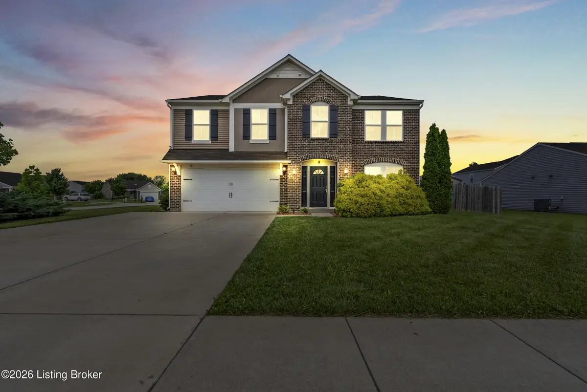 216 Round Rock Dr, Shepherdsville, KY 40165 - #1