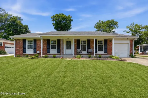 6510 Ridge Cliff Rd, Louisville, KY 40228
