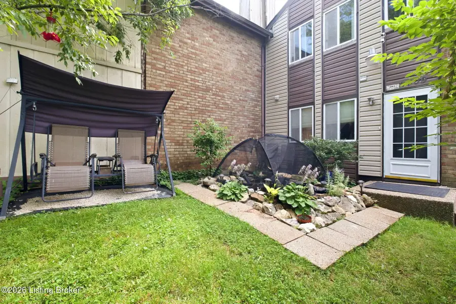 11409 N Tazwell Dr, Louisville, KY 40241 - #3
