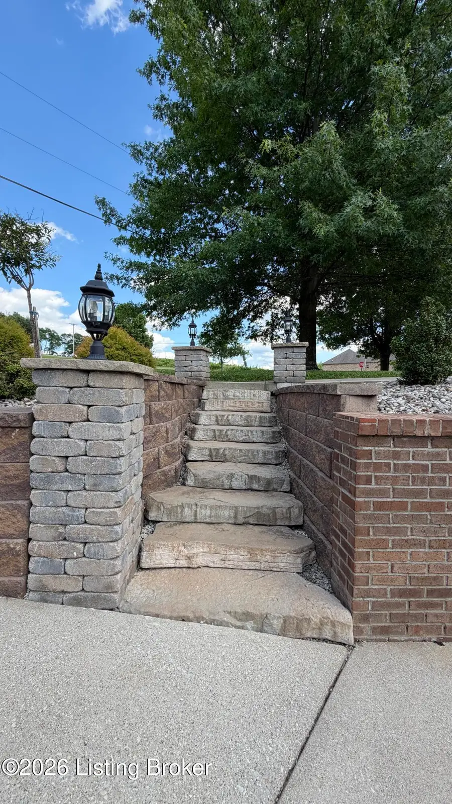 998 Royal Oak Dr, Bardstown, KY 40004 - #2