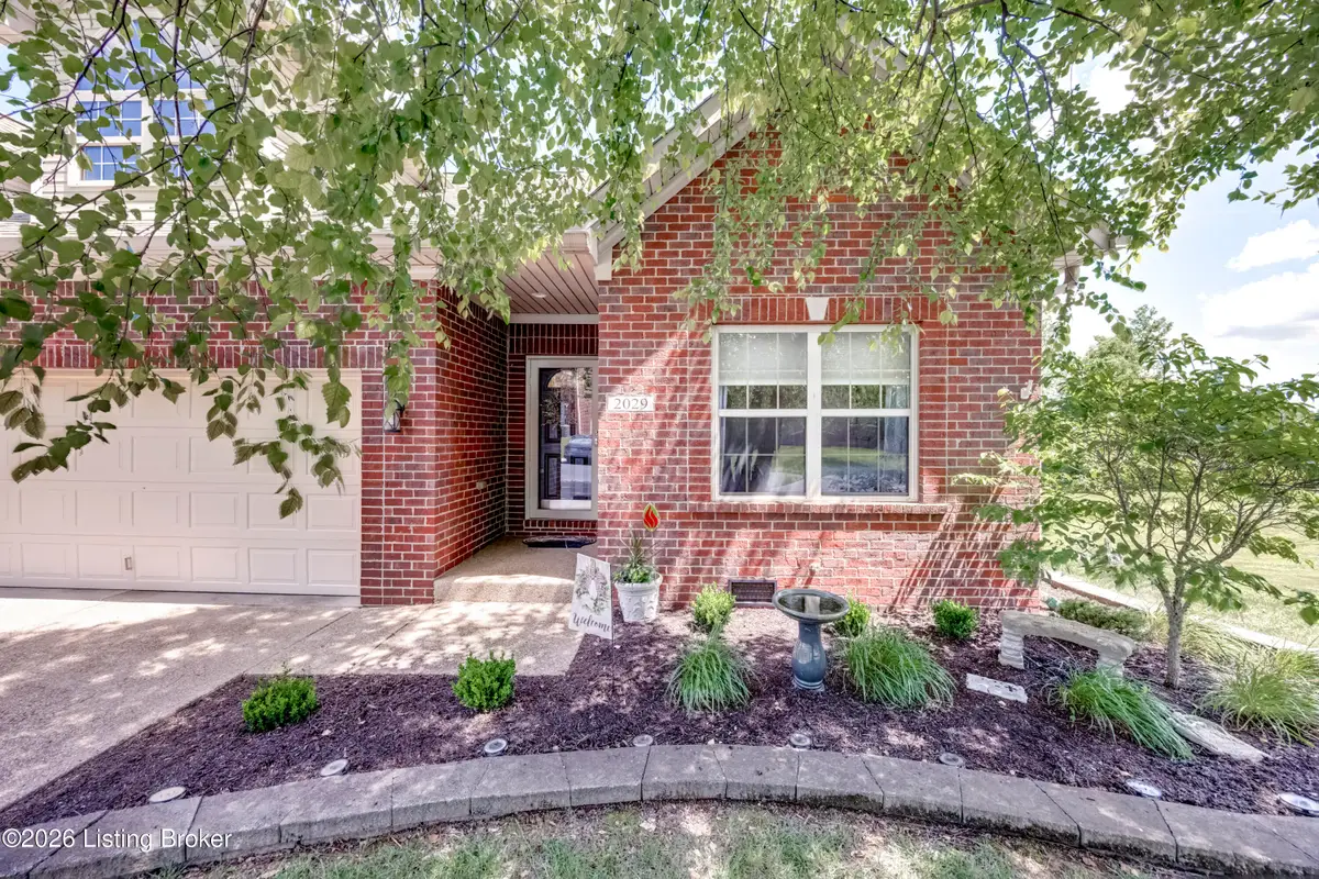 2029 Eagles Landing Dr #17, La Grange, KY 40031 - #1
