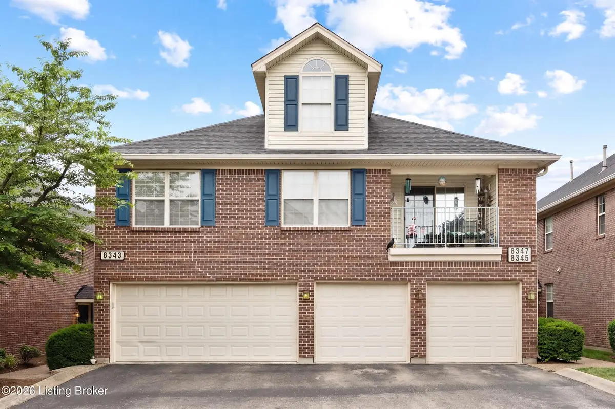 8343 Grand Trevi Dr, Louisville, KY 40228 - #1