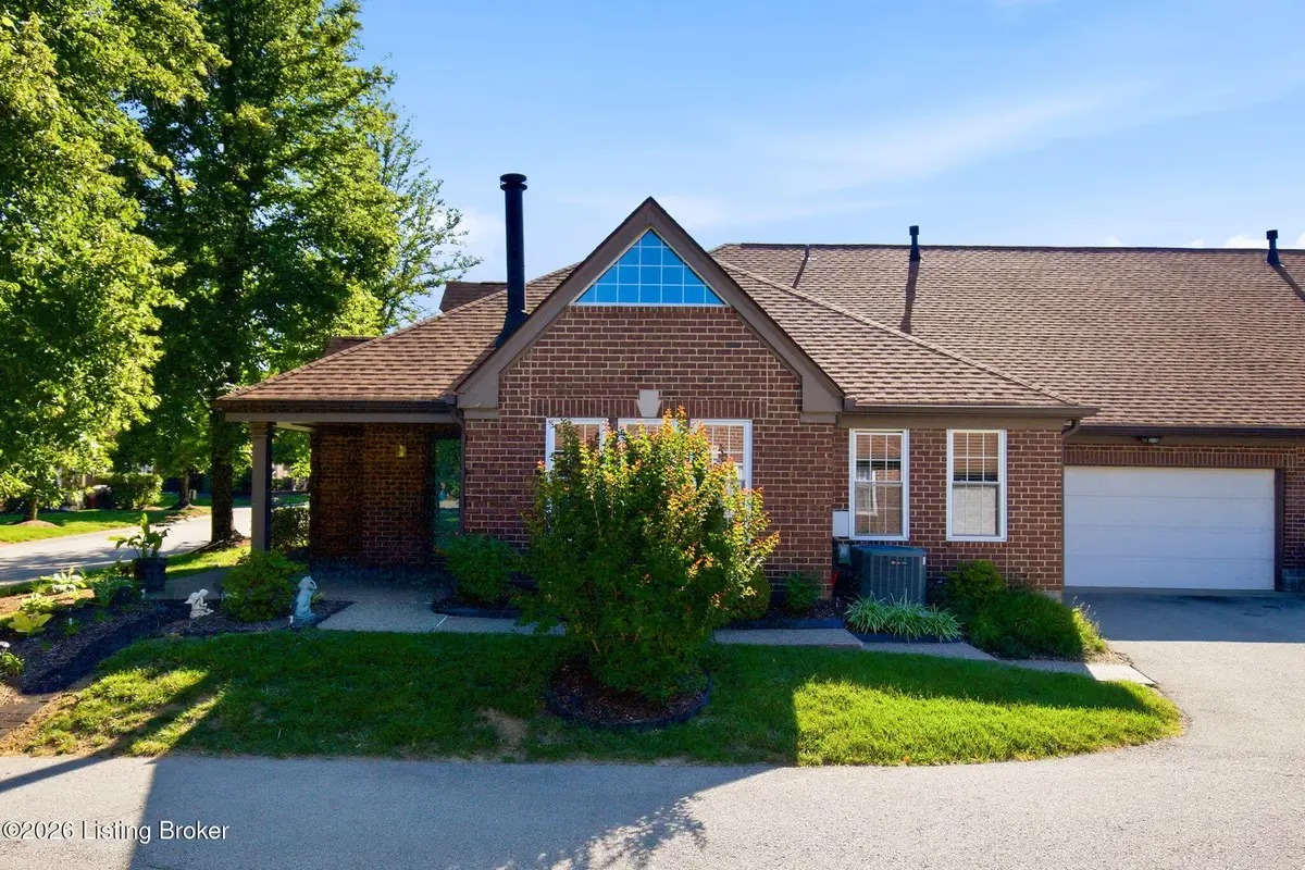 1504 Eastbridge Ct, Louisville, KY 40223 - #1