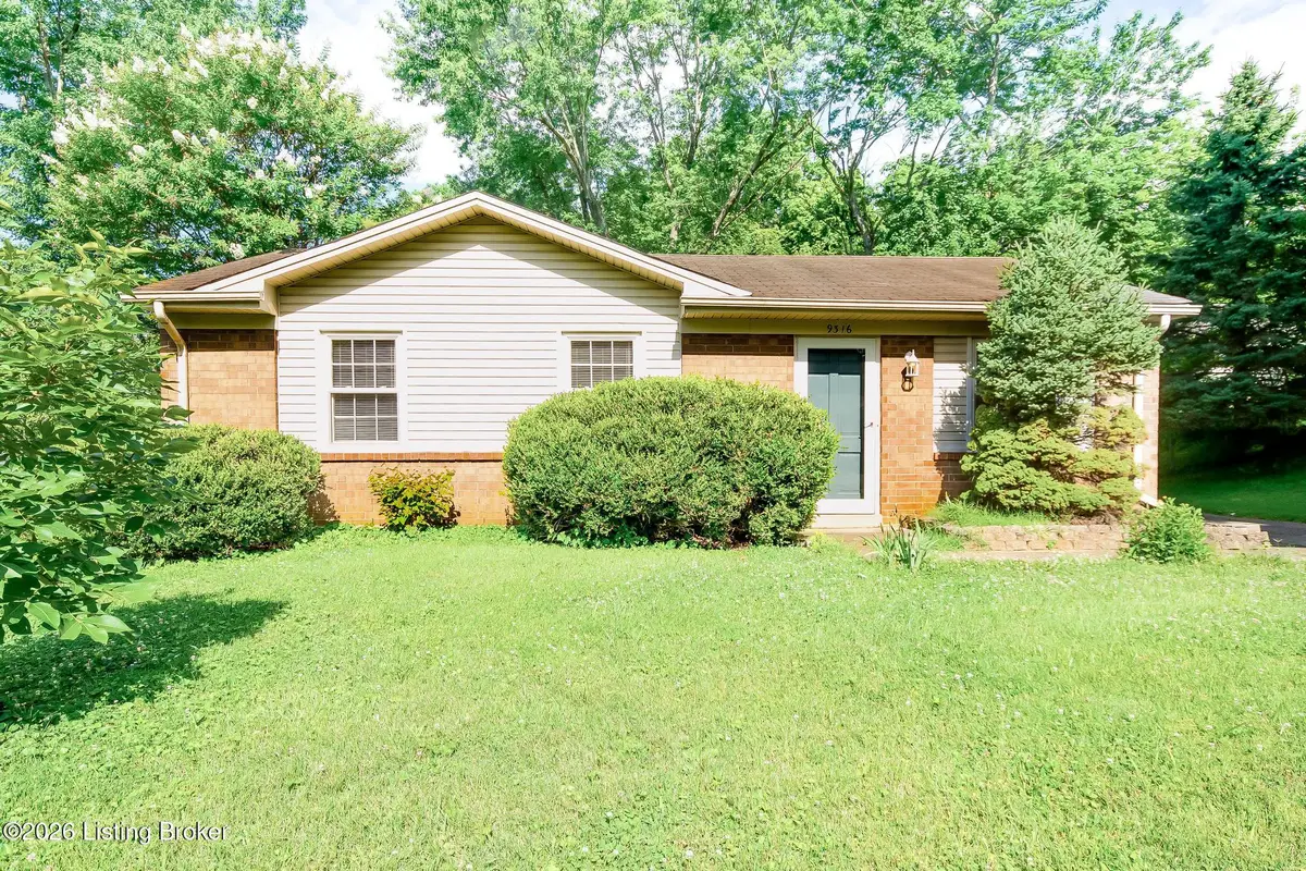9316 Coolridge Dr, Louisville, KY 40229 - #1