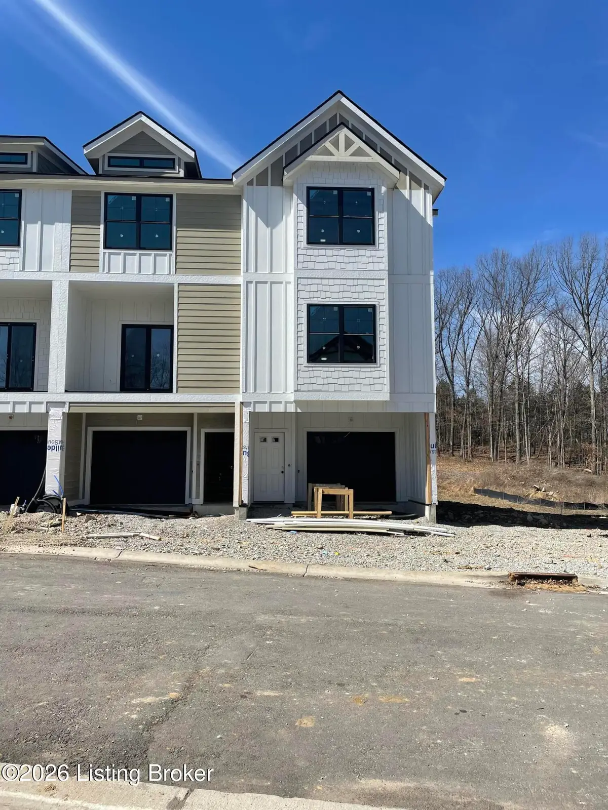 7308 Park Vue Dr, Crestwood, KY 40014 - #1