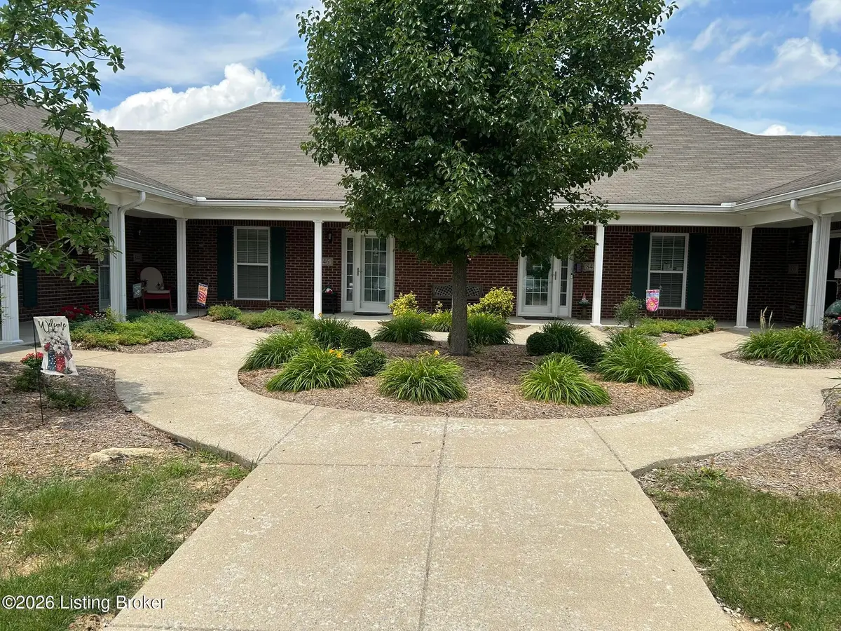 850 Garden Pointe Dr, Simpsonville, KY 40067 - #1
