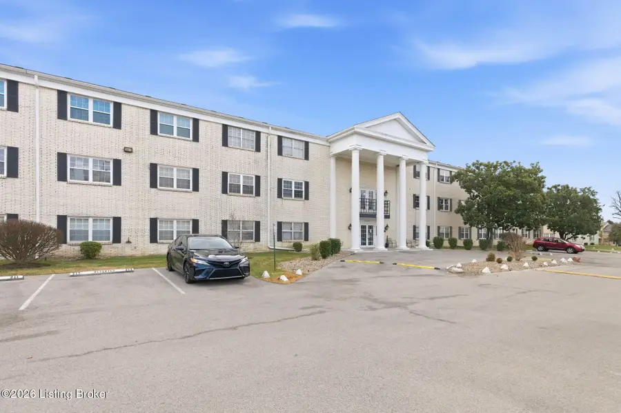 205 El Conquistador Pl, Louisville, KY 40220 - #2