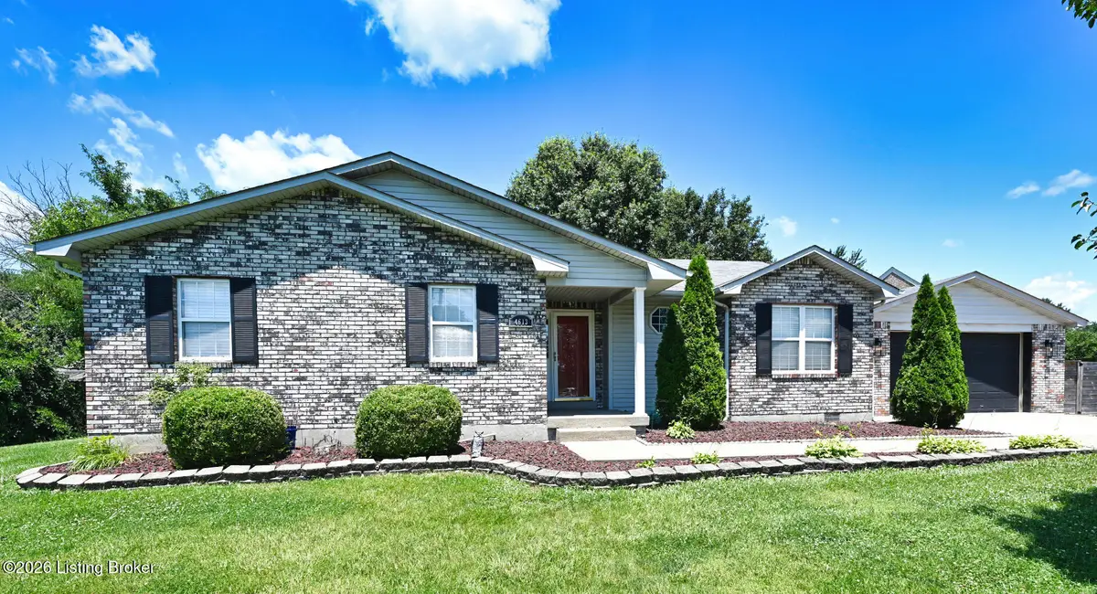 4613 Summitt Dr, Louisville, KY 40229 - #1