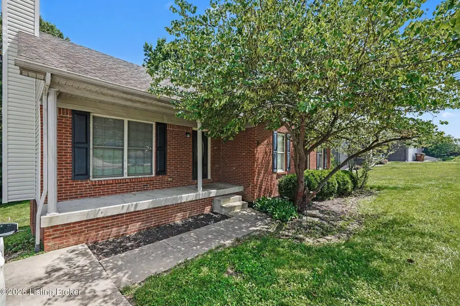 244 Sycamore Dr, Taylorsville, KY 40071 - #3