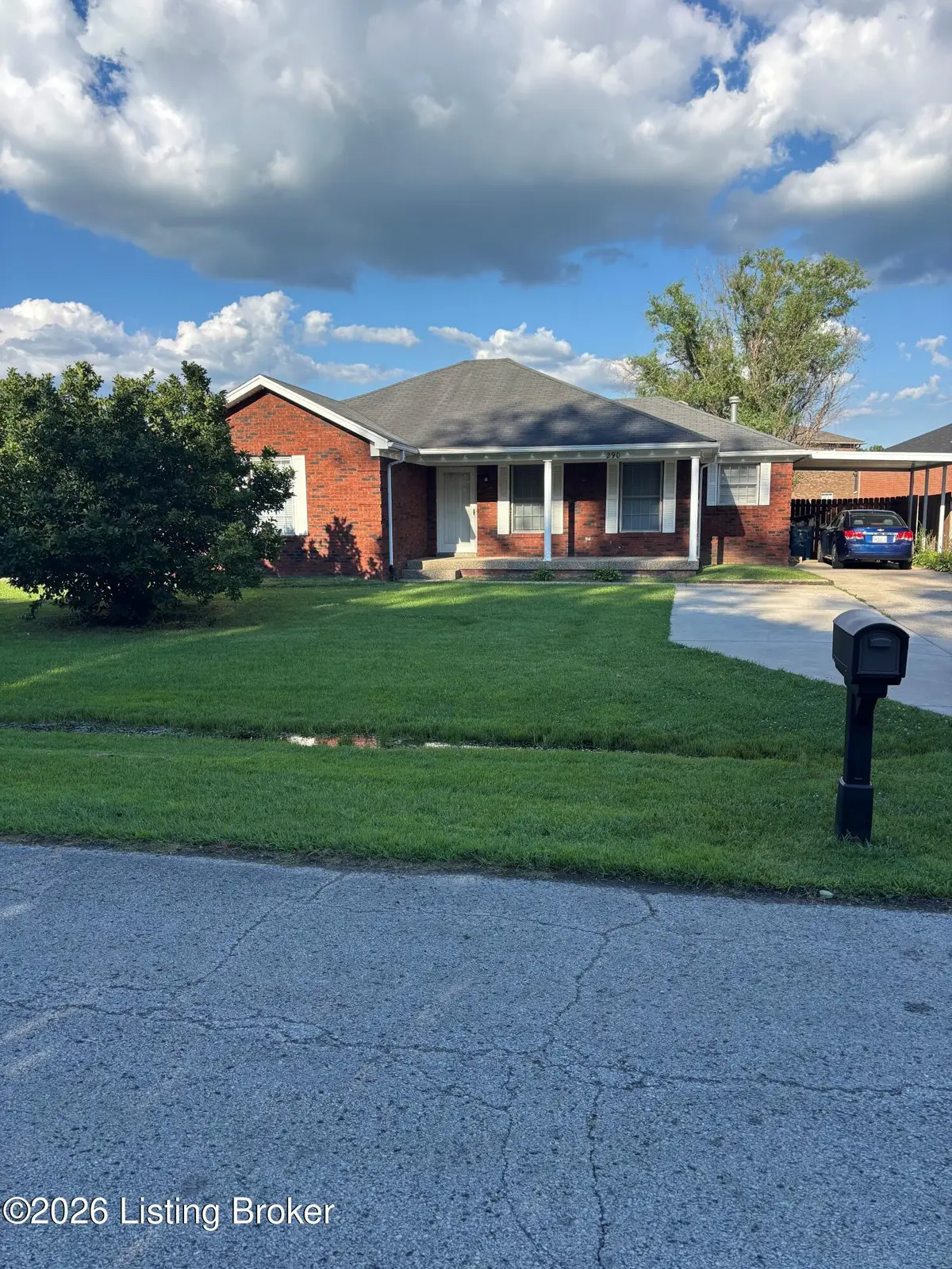 290 Tara Cir, Shepherdsville, KY 40165 - #1