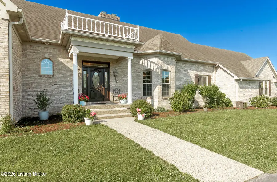 575 Aiken Rd, Shelbyville, KY 40065 - #3