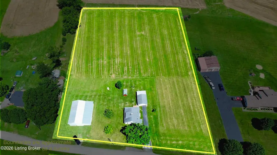 460 Lawrenceburg Loop, Bloomfield, KY 40008 - #3