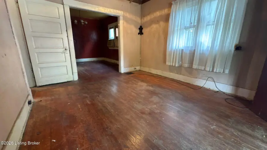3925 Miami Ave, Louisville, KY 40212 - #3
