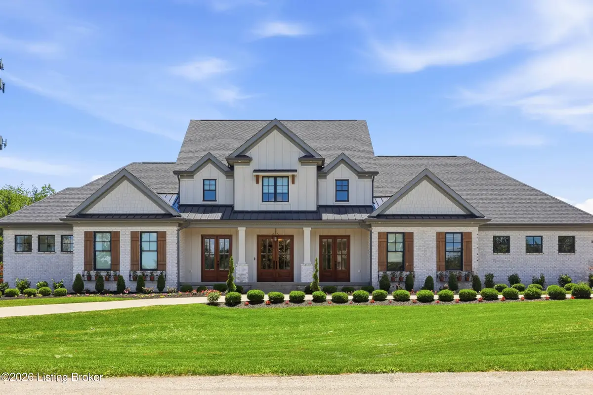 9302 Deepa Dr, Prospect, KY 40059 - #1