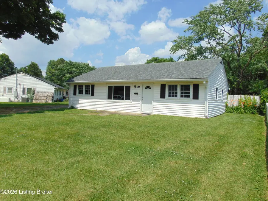 7009 Rainbow Dr, Louisville, KY 40272 - #2