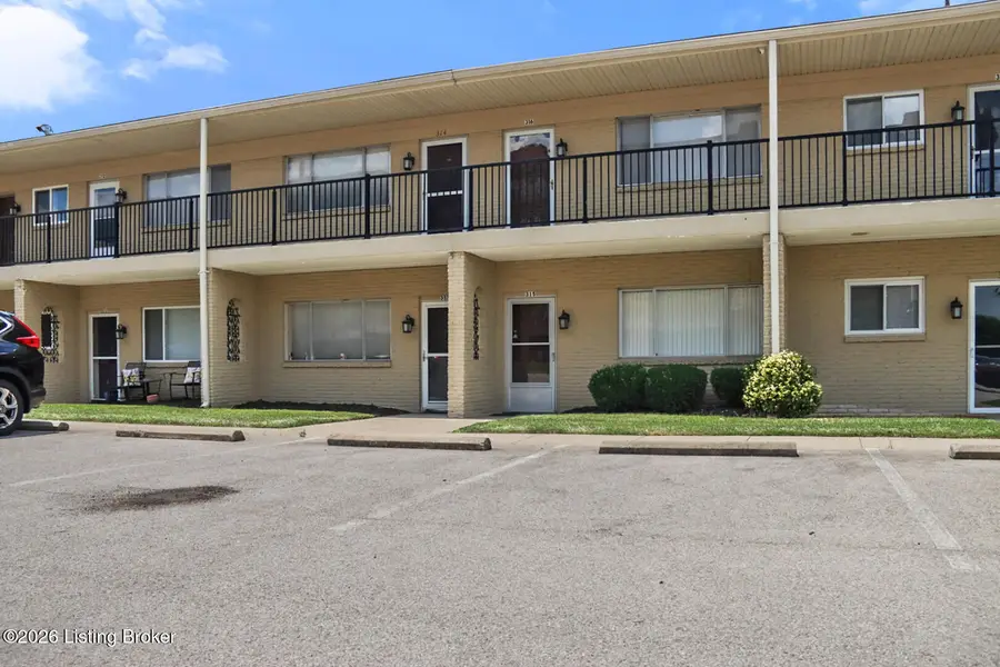 316 Casa Bella Ct #316, Louisville, KY 40220 - #2