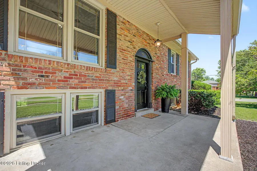 710 Marengo Dr, Louisville, KY 40243 - #2