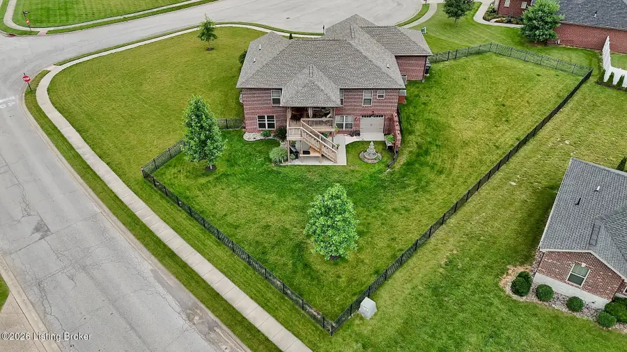 2904 Coldstream Dr, Jeffersonville, IN 47130 - #2