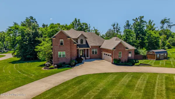 2801 Hollow Oak Dr, Crestwood, KY 40014
