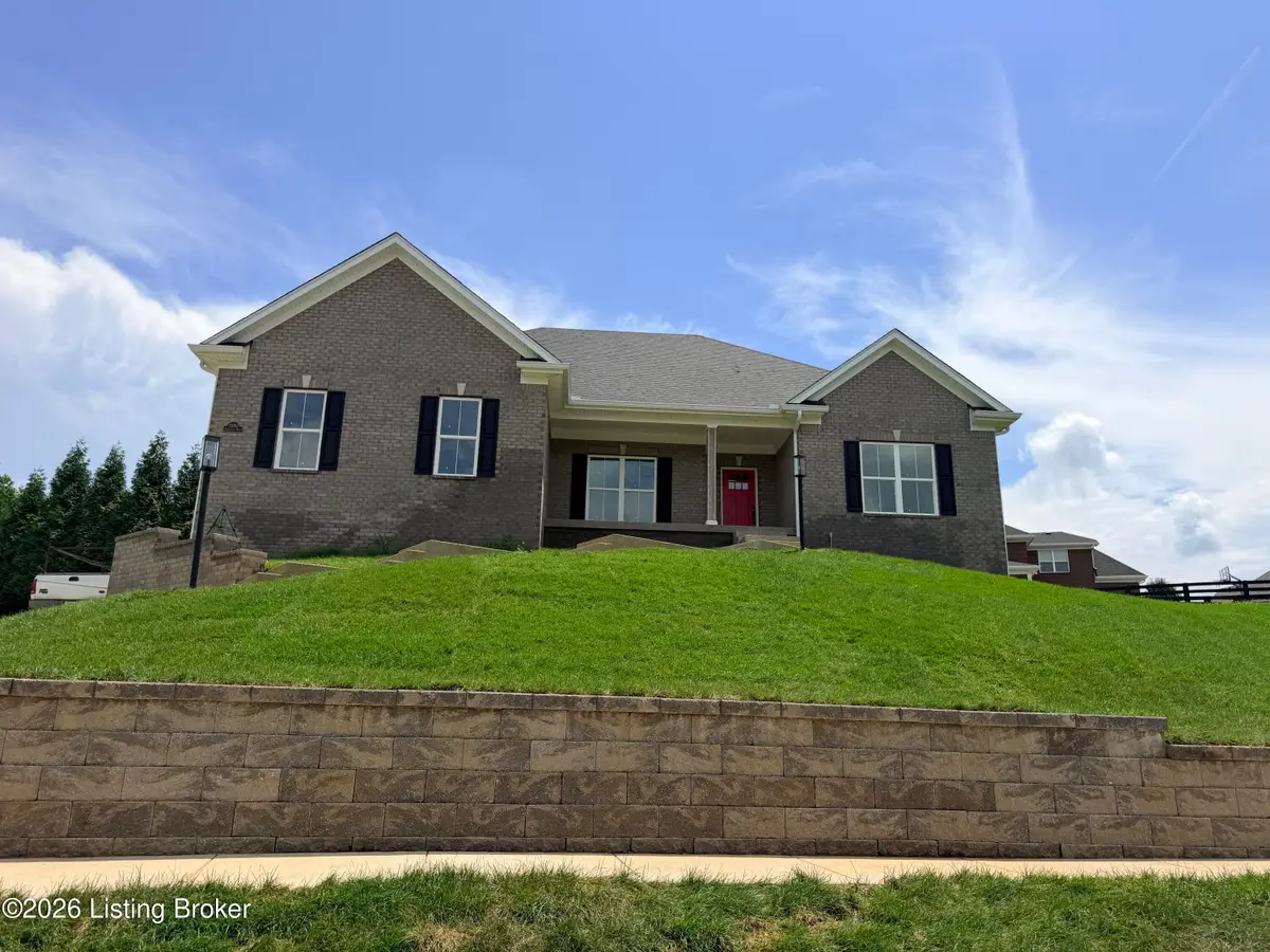 13000 Pond Creek Dr, Goshen, KY 40026 - #1