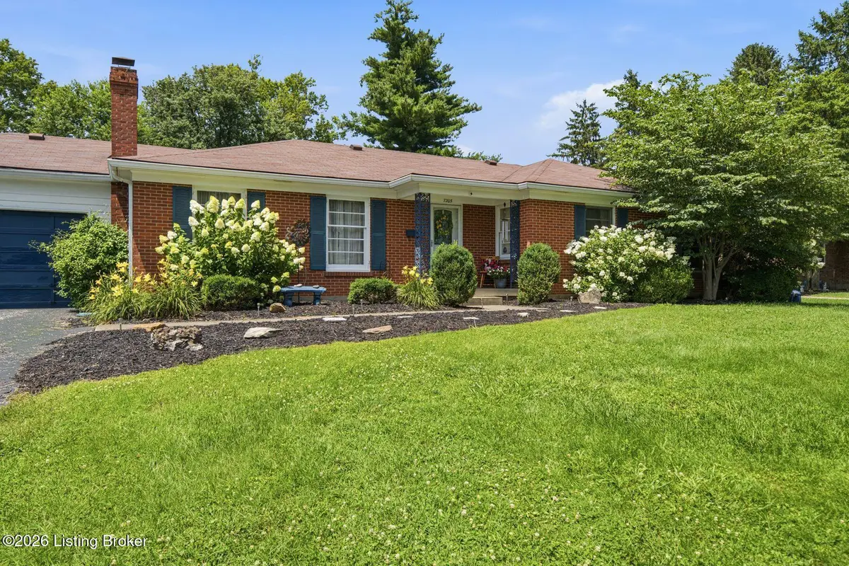 7205 Glen Arbor Rd, Louisville, KY 40222 - #1
