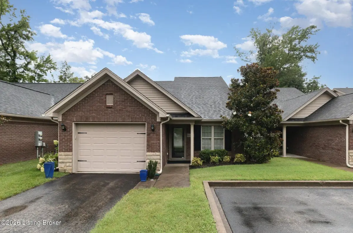 6601 Renate Rd, Louisville, KY 40291 - #1