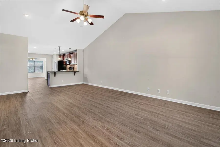 6601 Renate Rd, Louisville, KY 40291 - #3