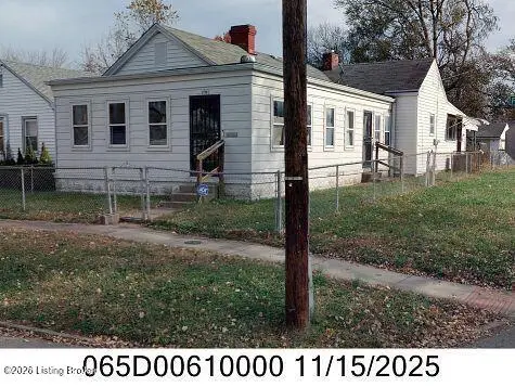 3739 Parthenia Ave, Louisville, KY 40215