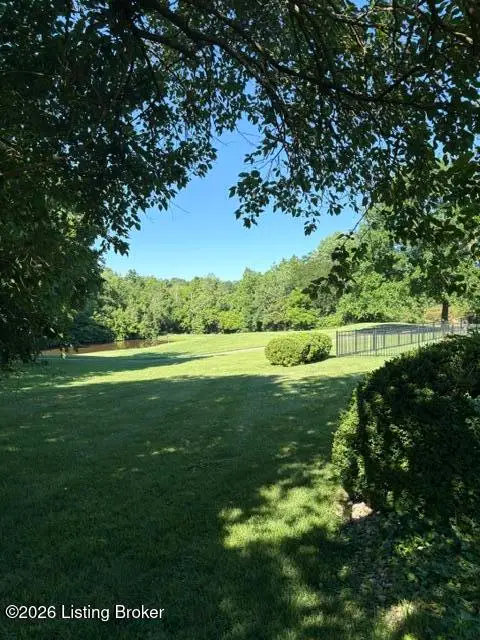 60 Osage Trail, Louisville, KY 40245 - #3