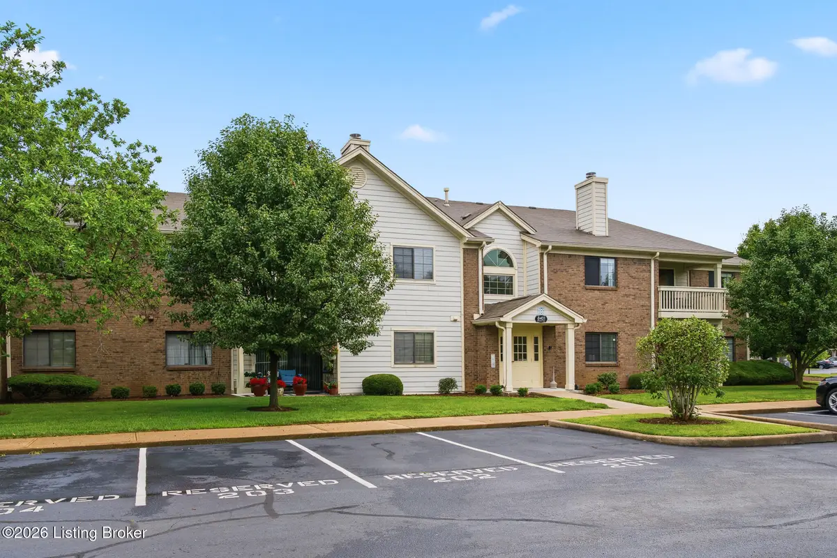8401 Ambrosse Ln #207, Louisville, KY 40299 - #1