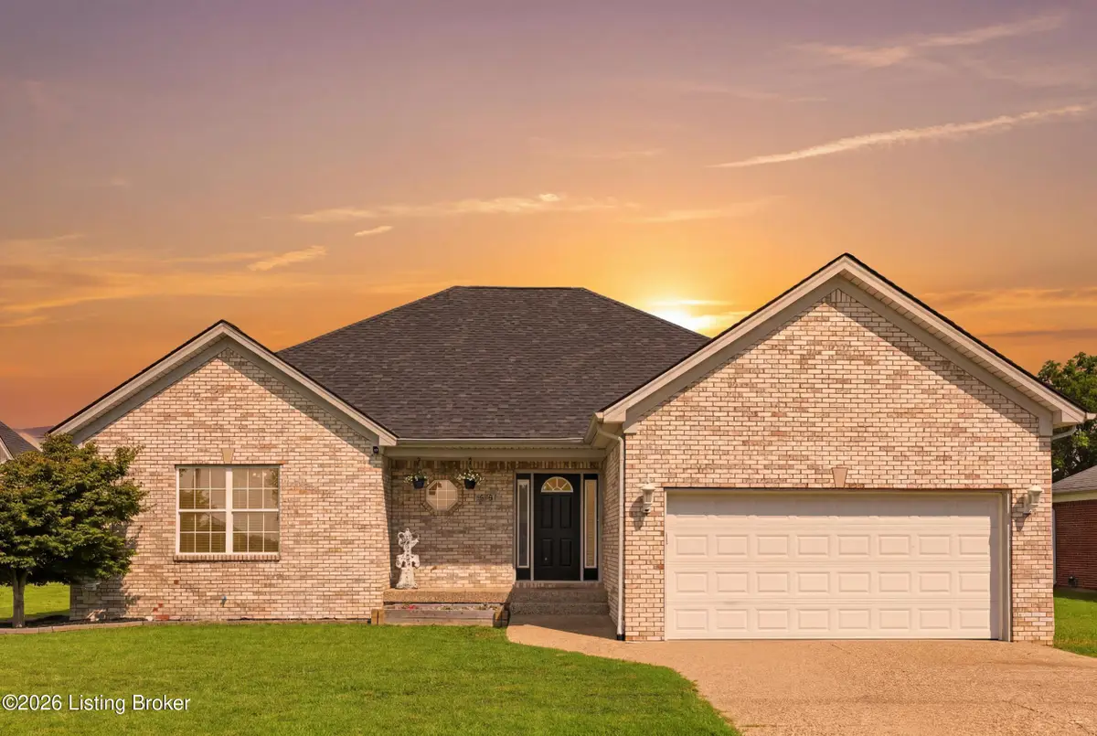 1590 Stringer Ln, Mount Washington, KY 40047 - #1
